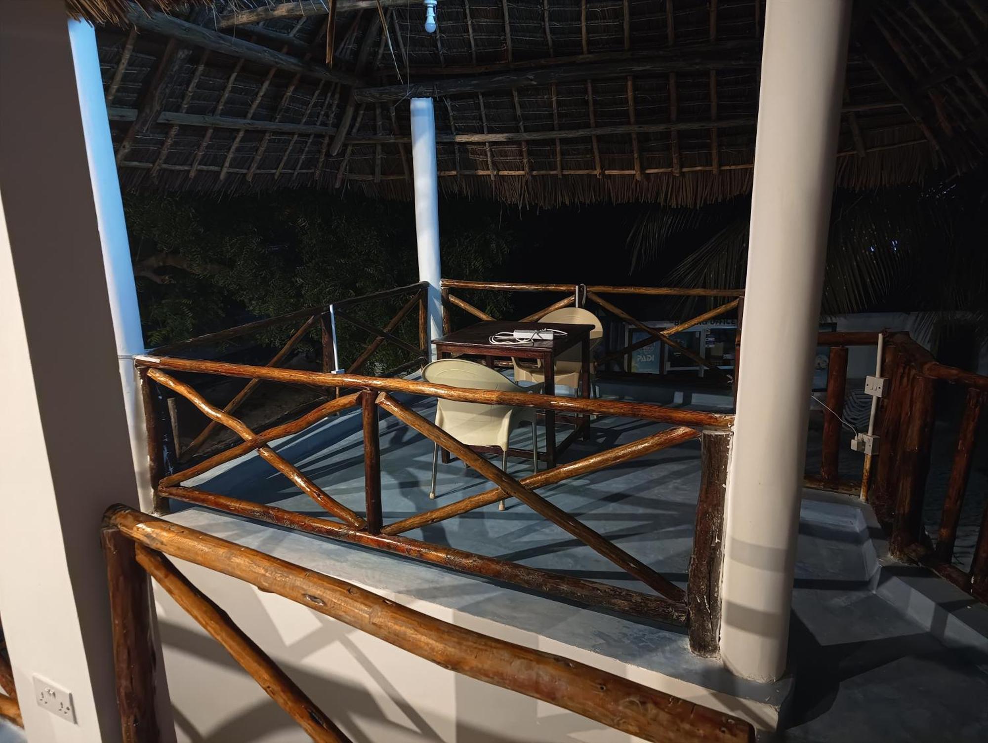 Zanzi Beach Hotel Nungwi Buitenkant foto
