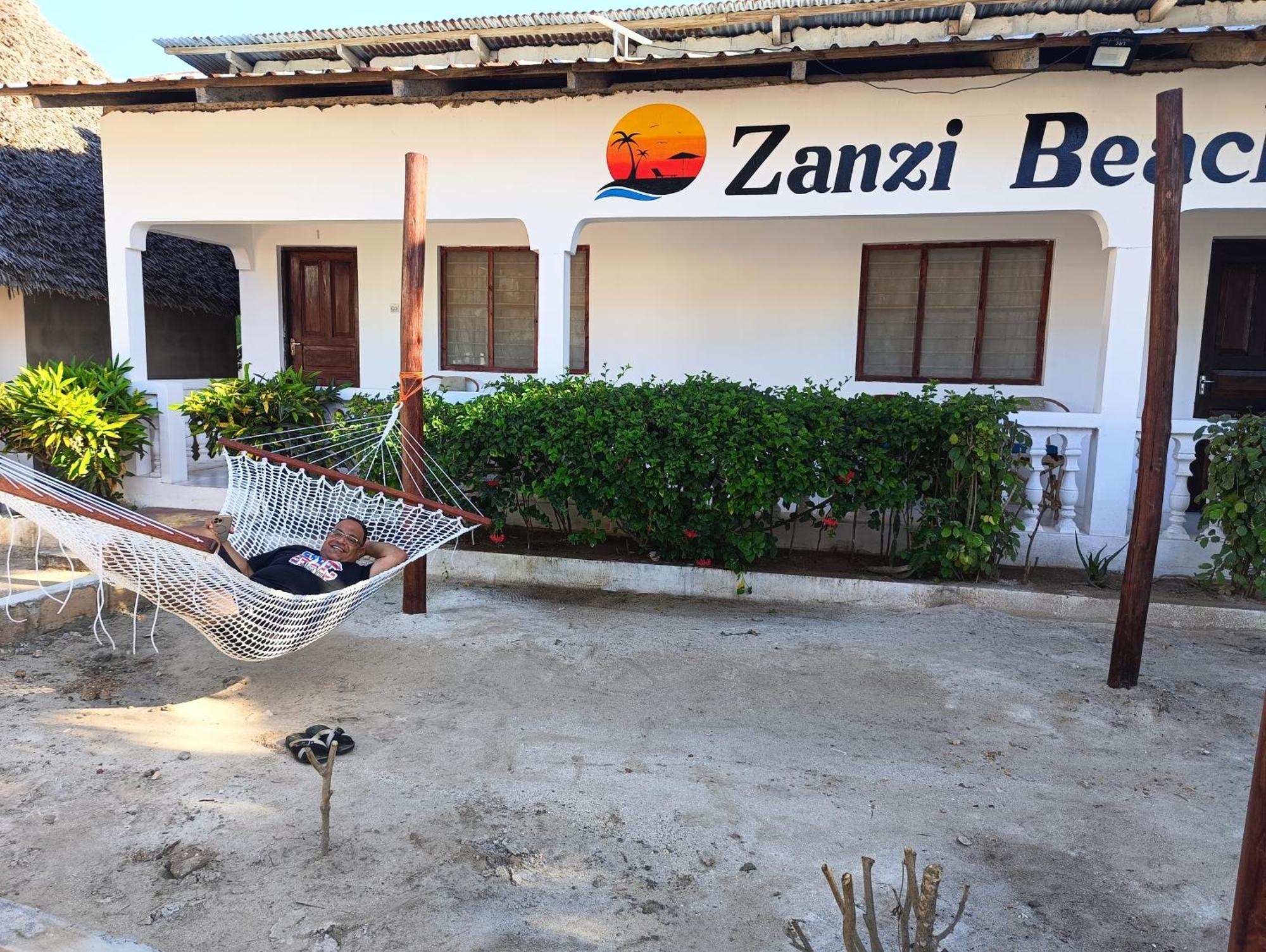 Zanzi Beach Hotel Nungwi Buitenkant foto